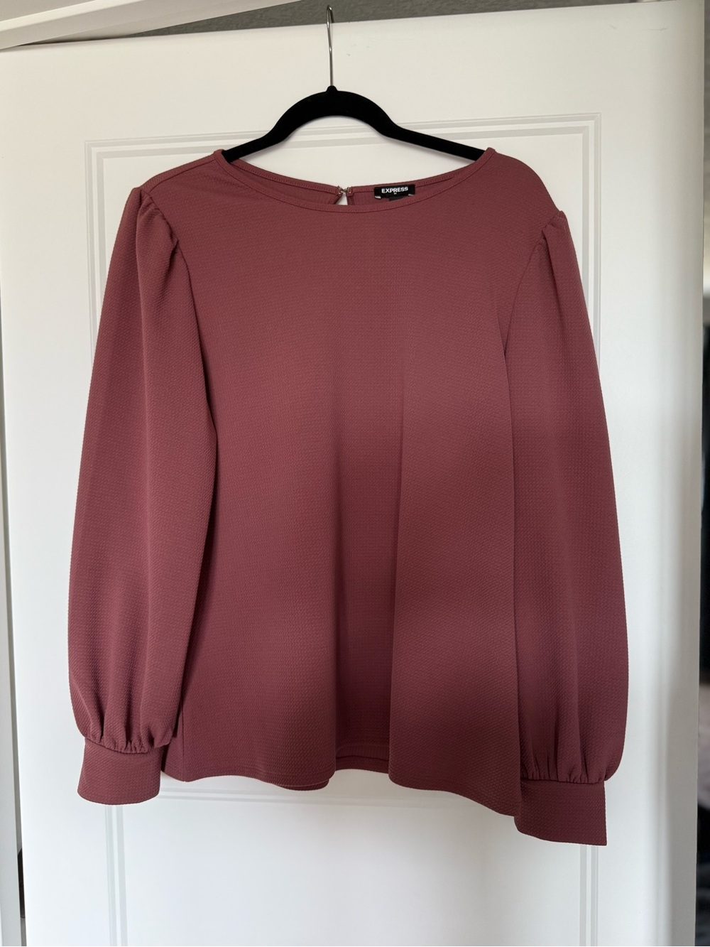 Express Dusty Rose Puff-Sleeve Long-Sleeve Blouse